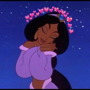 Meet your Posher, Aya